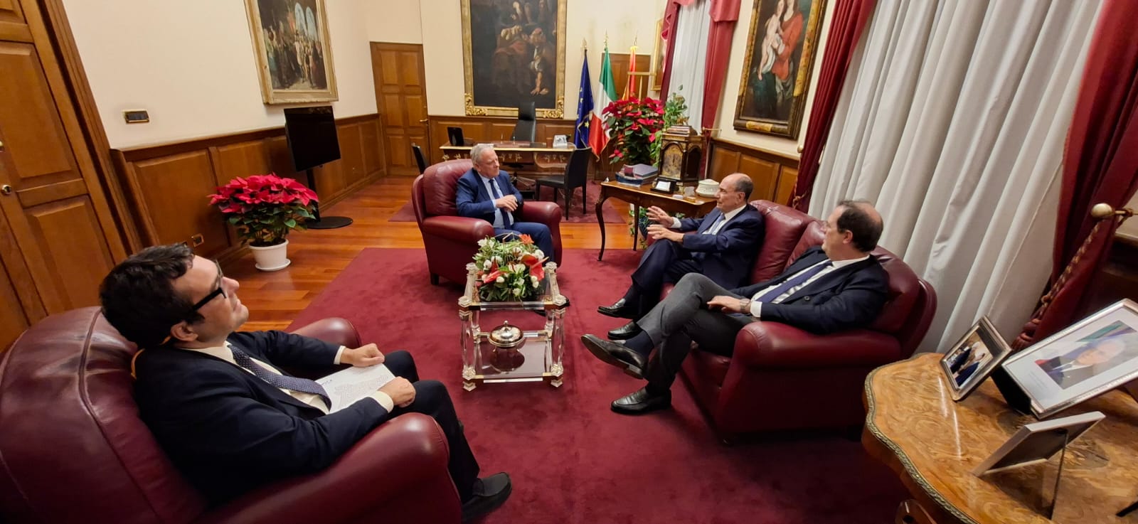 Enti locali, Schifani incontra Anci Sicilia: «Nel 2026 il Fondo per i Comuni crescerà di 30 milioni»