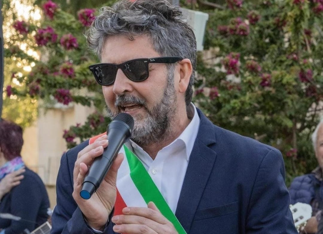 Petrosino, il sindaco Anastasi torna a replicare alla minoranza: “Prima di fare la morale agli altri bisognerebbe praticarla…”