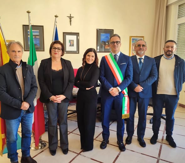 Valderice, il rimpasto profuma di Regionali: la Giunta Stabile accende lo scontro politico