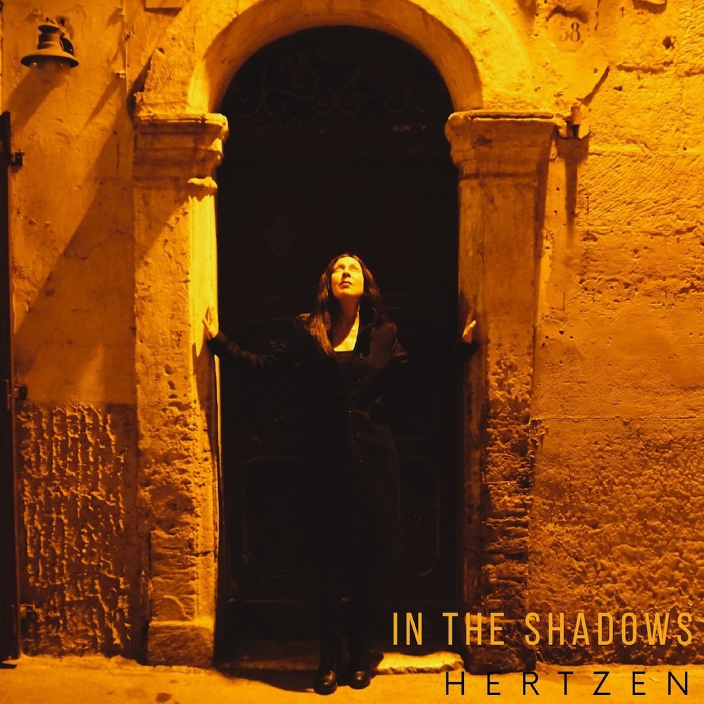 Hertzen pubblicano “In the Shadows”, il nuovo videoclip 