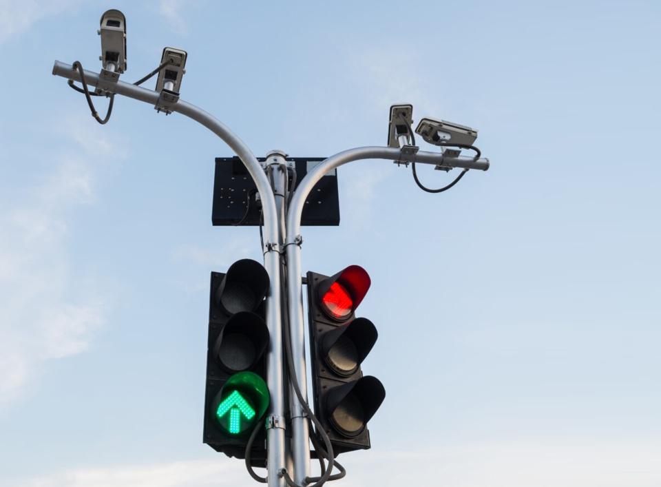 “A Marsala non si rispetta il semaforo, necessari i sensori per far scattare le multe”