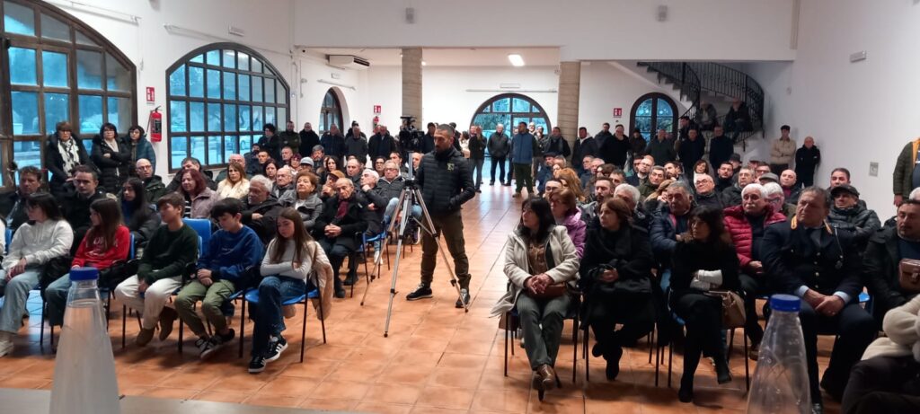 Assemblea pubblica a Petrosino