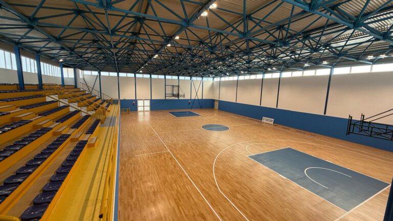 A Castellammare dopo oltre 8 anni, riapre la palestra comunale “Mimmo Bonanno”