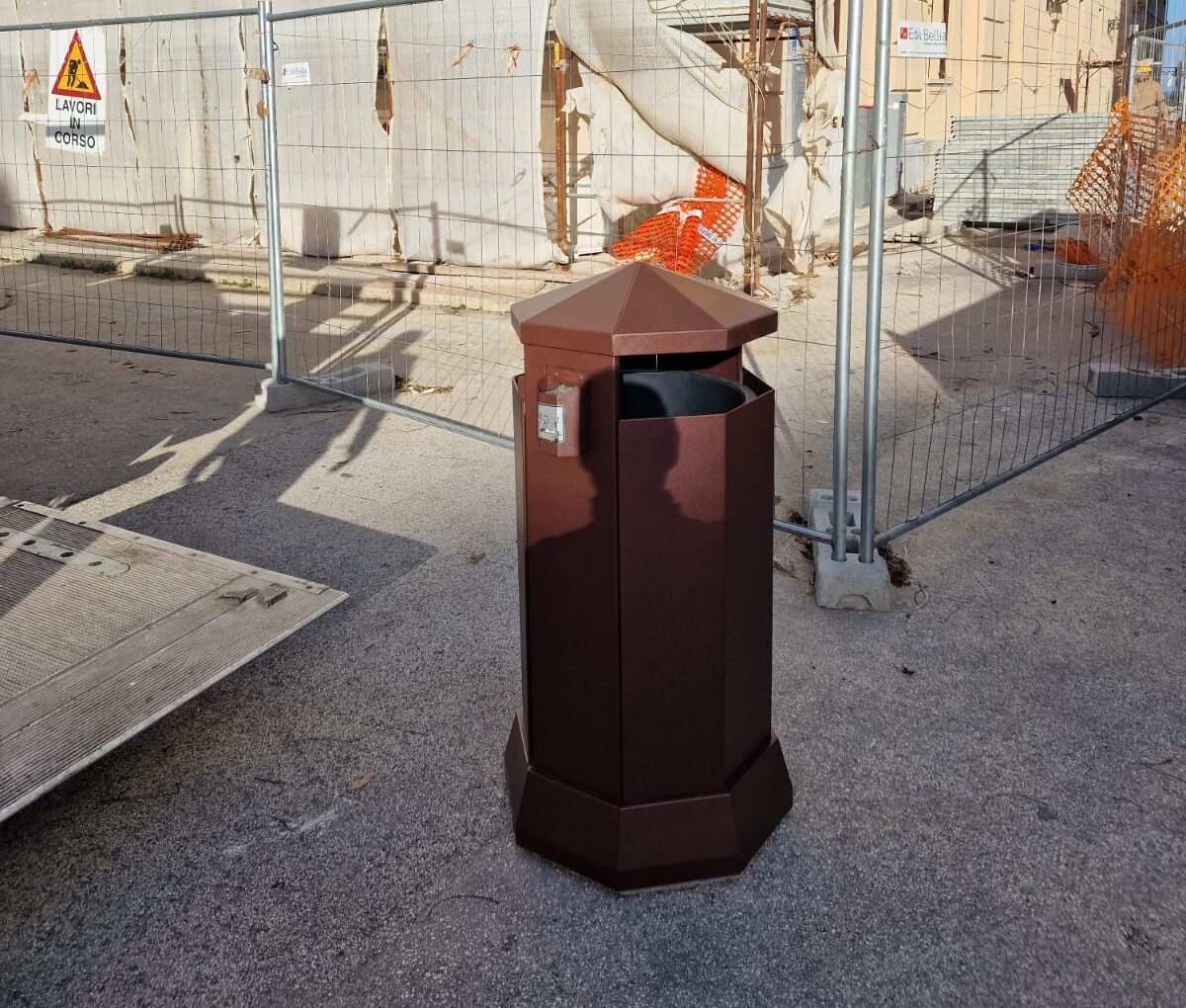 Trapani, dove sono finiti i cestini? Nessun giallo: tornano presto e rinnovati