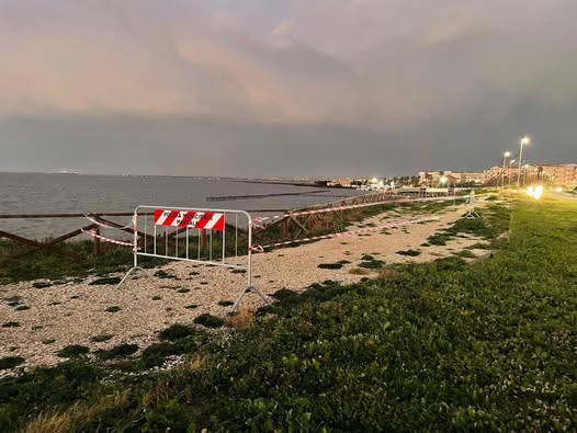 Rischio cedimento al Lungomare Boeo di Marsala: l’area transennata per eventuali pericoli