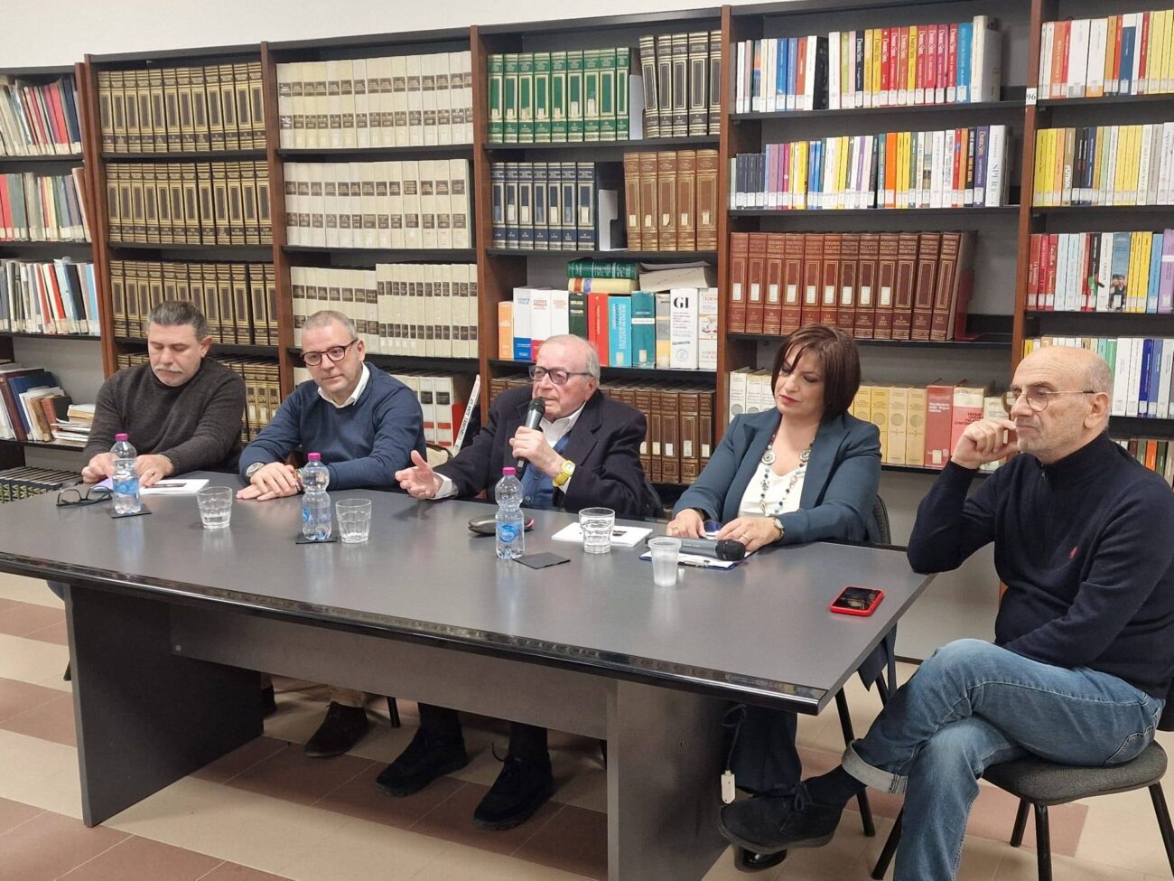 “Mazara. Storia di terra e di mare”, l’atto d’amore di Salvatore Giacalone per la sua città