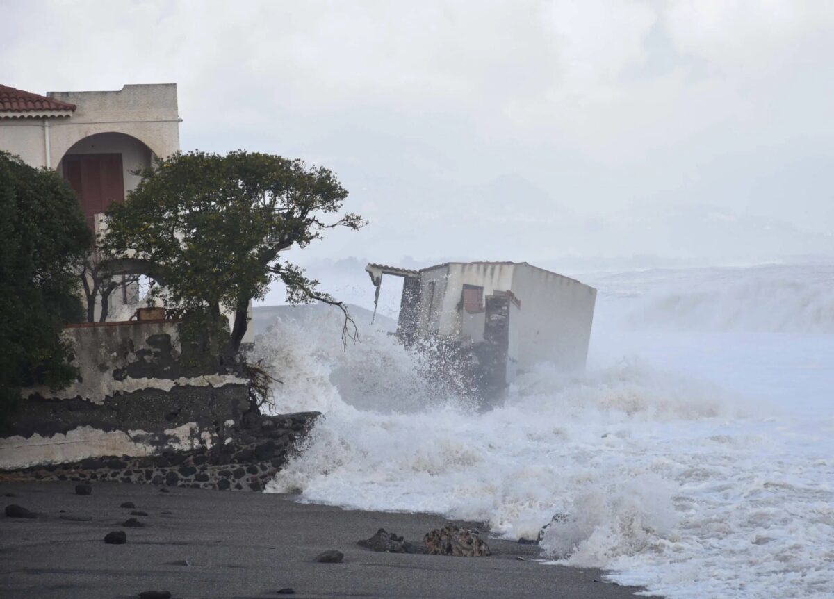 Ciclone Harry, WWF: “Serve un Piano di Adattamento Climatico per le coste”