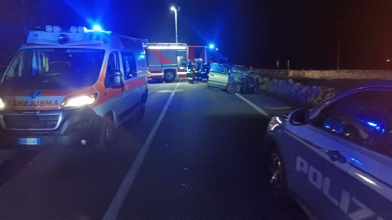 Ragusa, incidente stradale in Contrada Conservatore. Una vittima