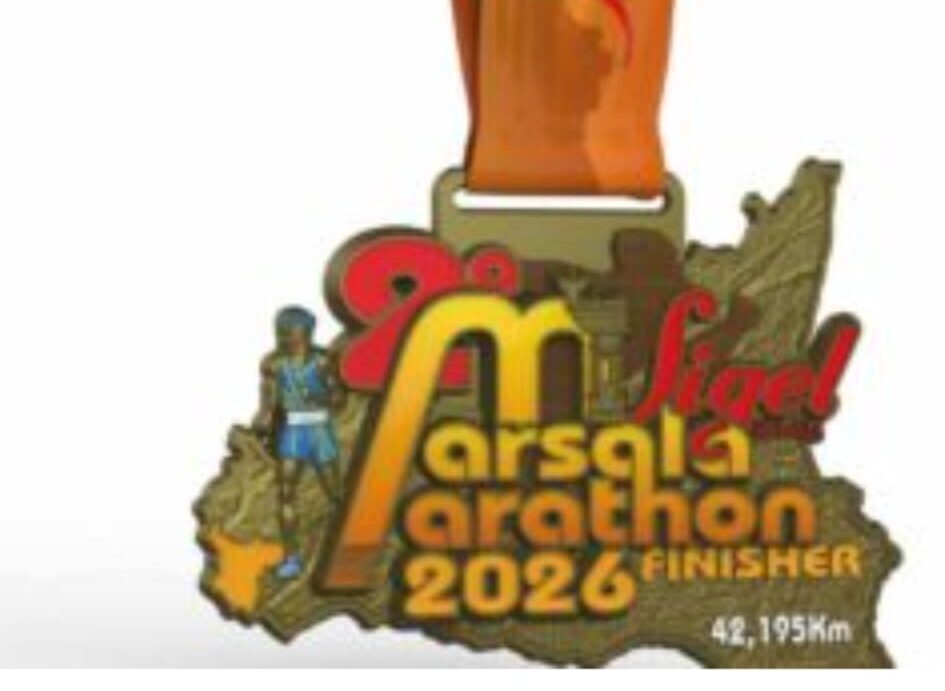 Presentata la medaglia della Sigel Marsala Marathon che si svolgerà il 26 aprile