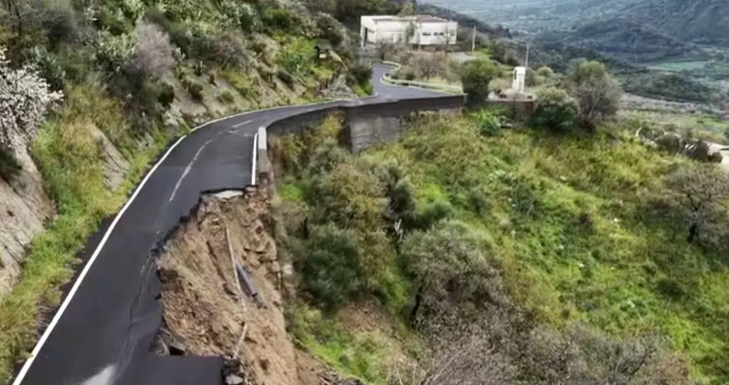 Danni nel Messinese per il maltempo, disagi alla viabilità