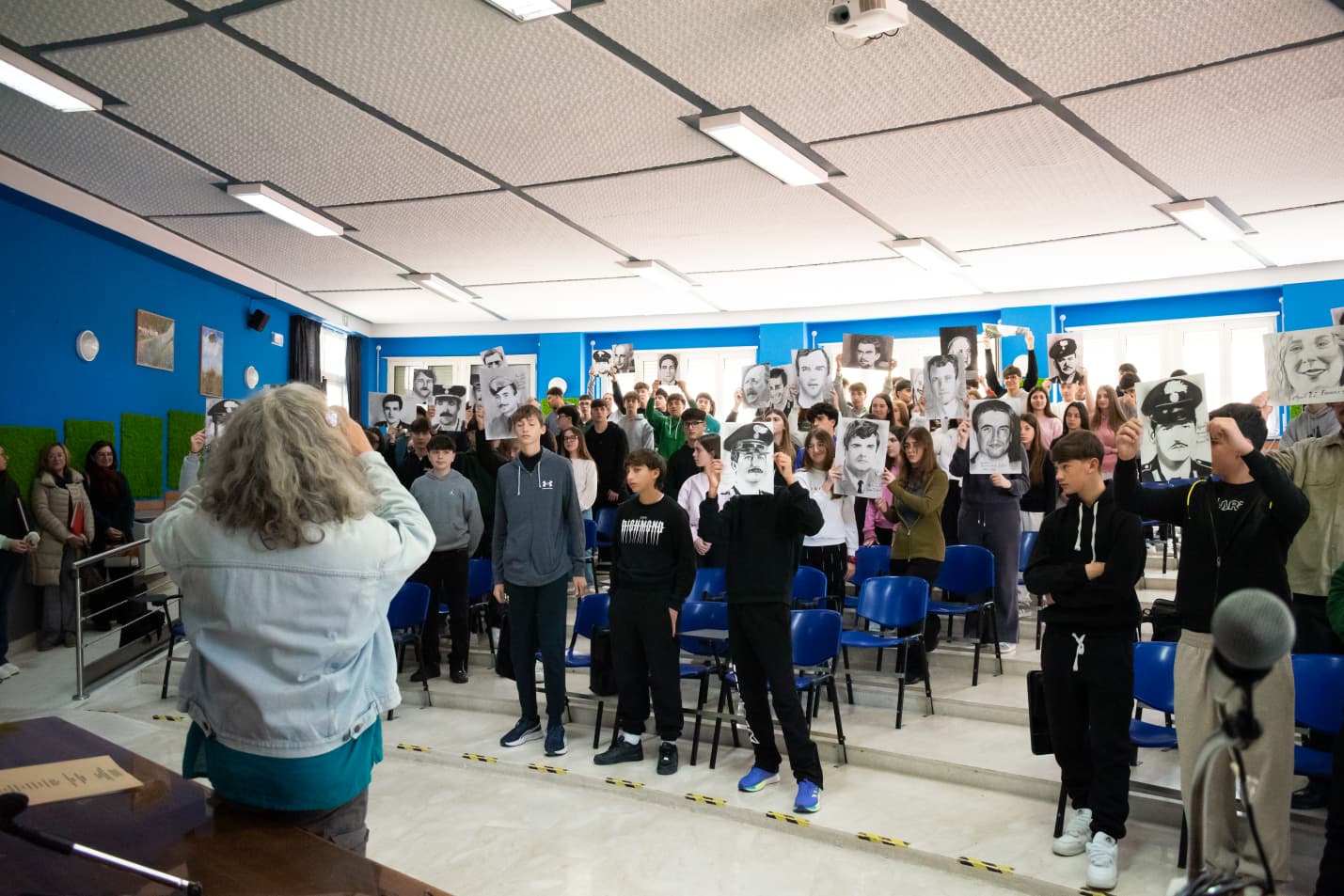 “A tutte le vittime innocenti che ancora non conosciamo vanno la nostra memoria e il nostro impegno”