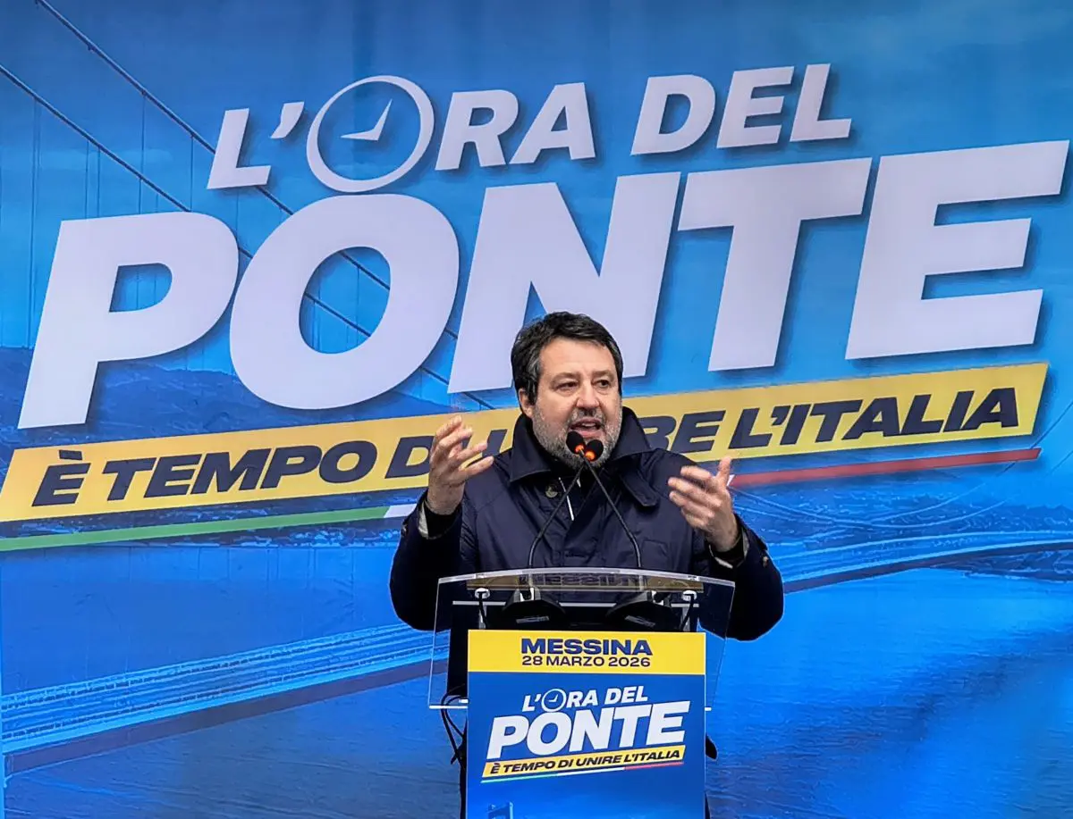 Salvini “Il Ponte sullo Stretto è un’opera strategica e un antidoto alla mafia” / Video
