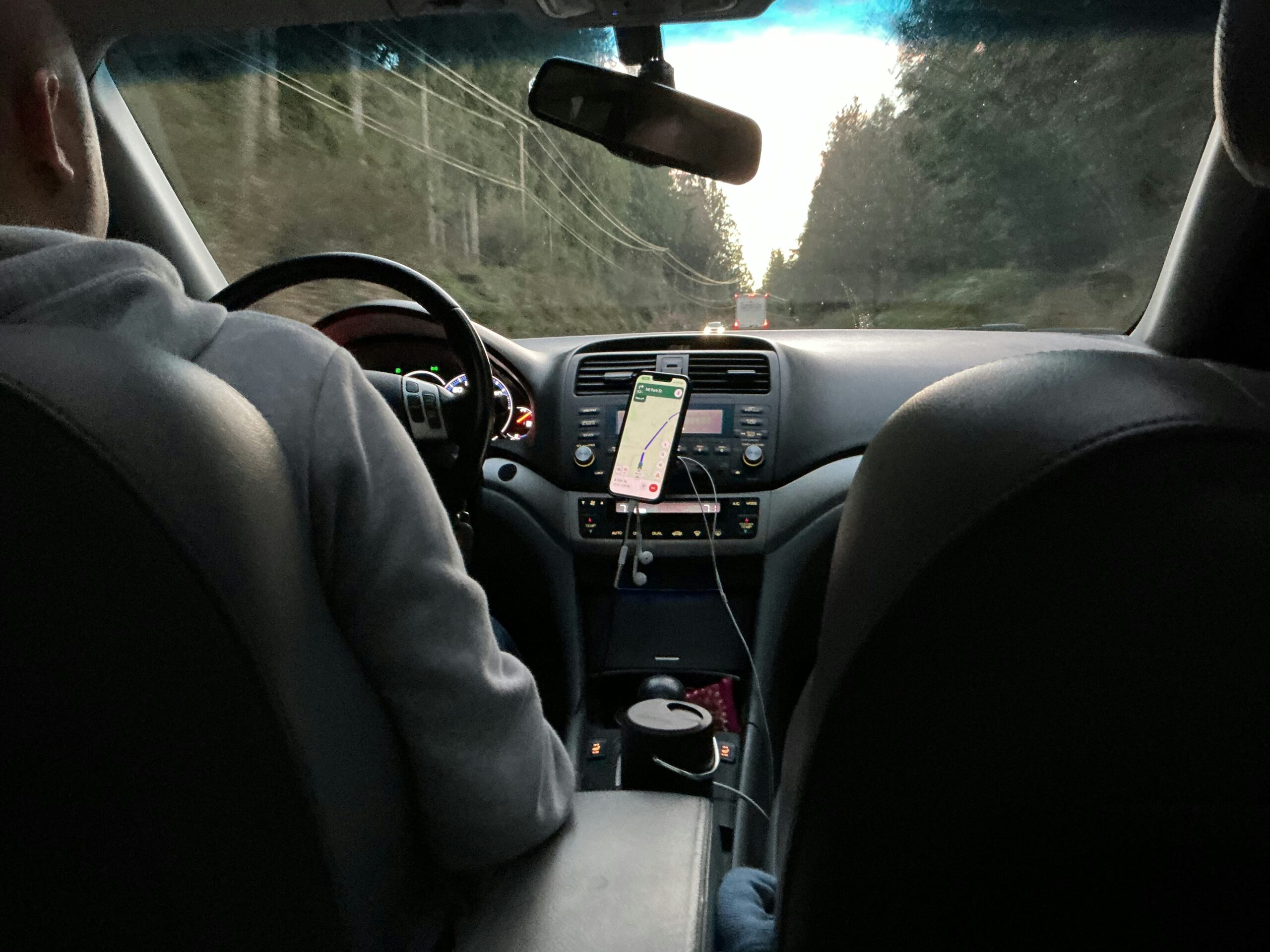 Guida alla sicurezza su strada per neopatentati: errori comuni da evitare