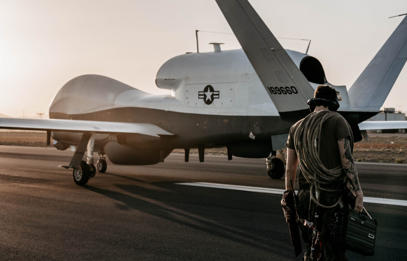 “Drone Usa partito da Sigonella e Meloni non vede, non sente e non parla”