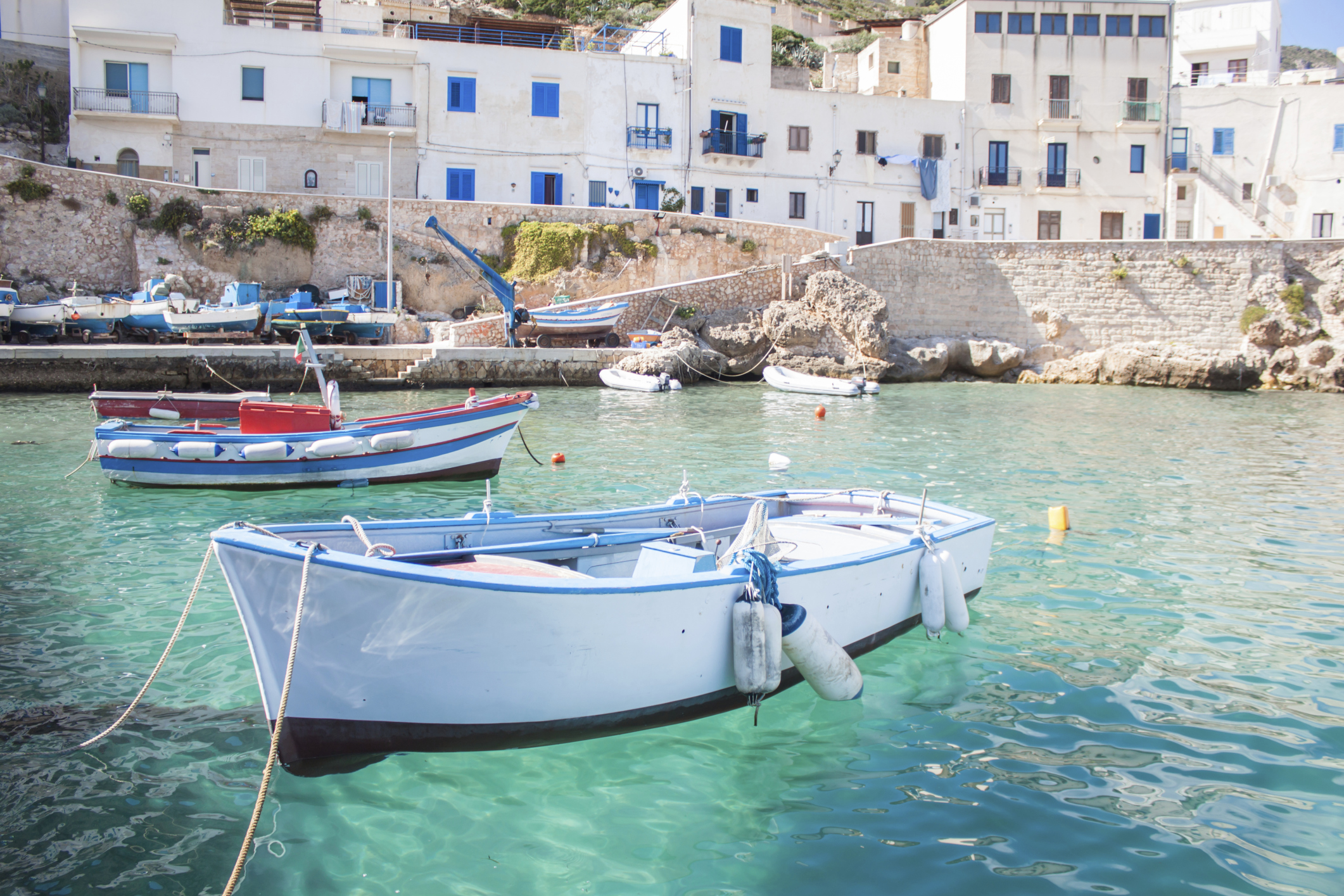 Egadi, Fratelli d’Italia lancia l’allarme: “La piccola pesca è al collasso”