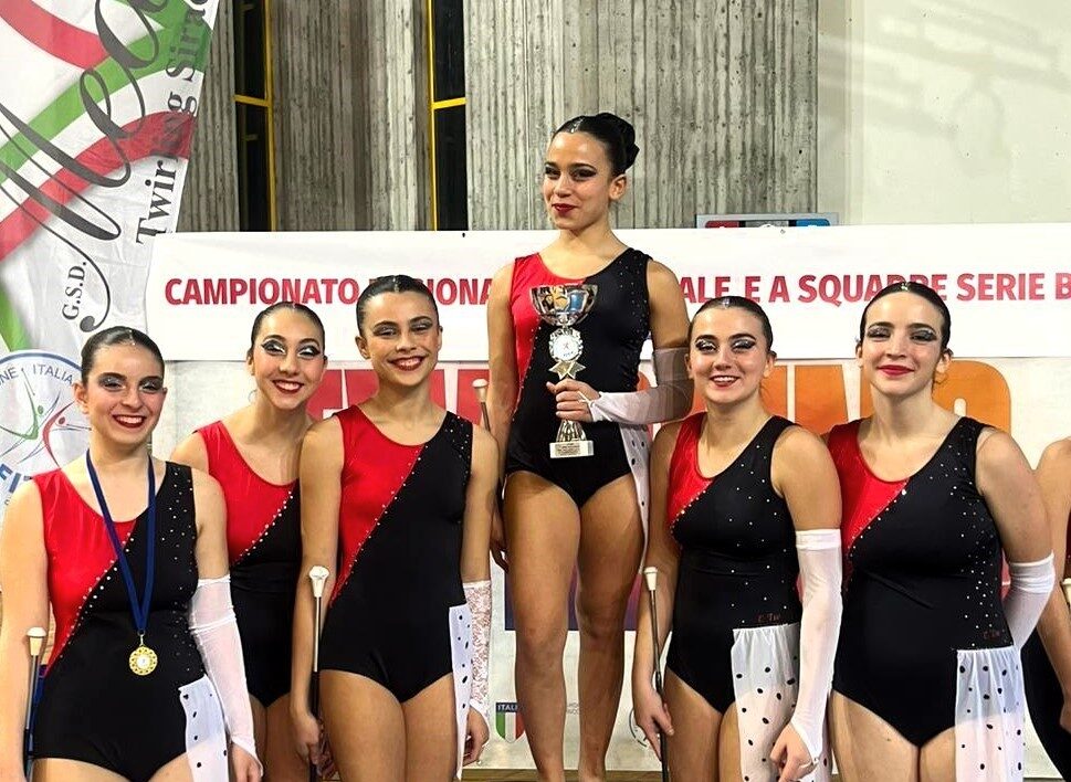 Bottino per le Libellule di Marsala alla prima prova di Twirling Sicilia