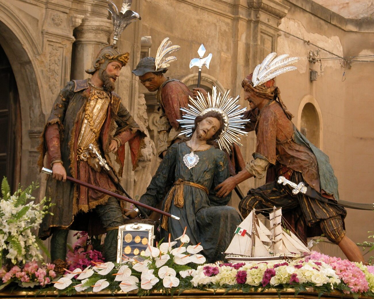 Trapani, la processione dei Misteri nel cuore antico della città. L’itinerario completo