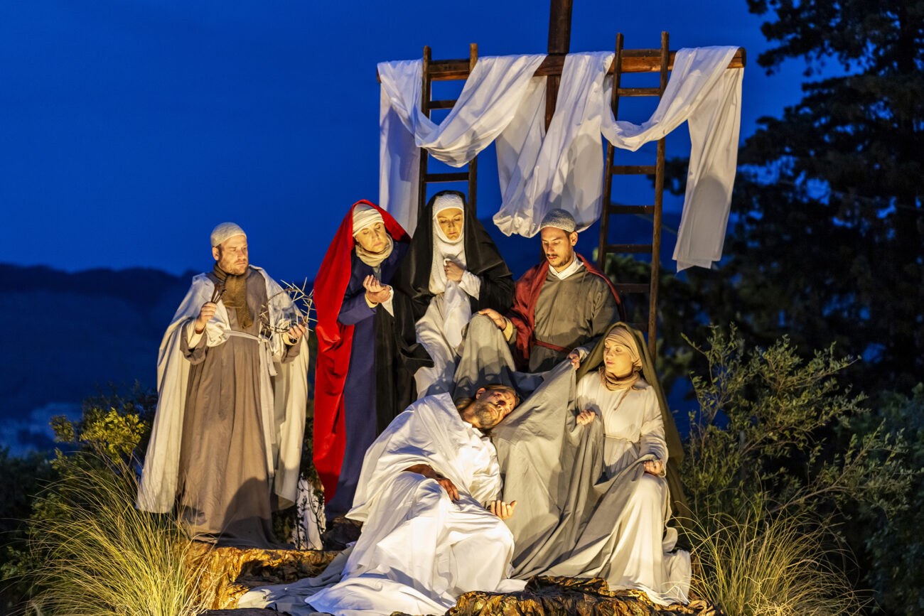 A Buseto Palizzolo la Processione dei Misteri la Domenica delle Palme