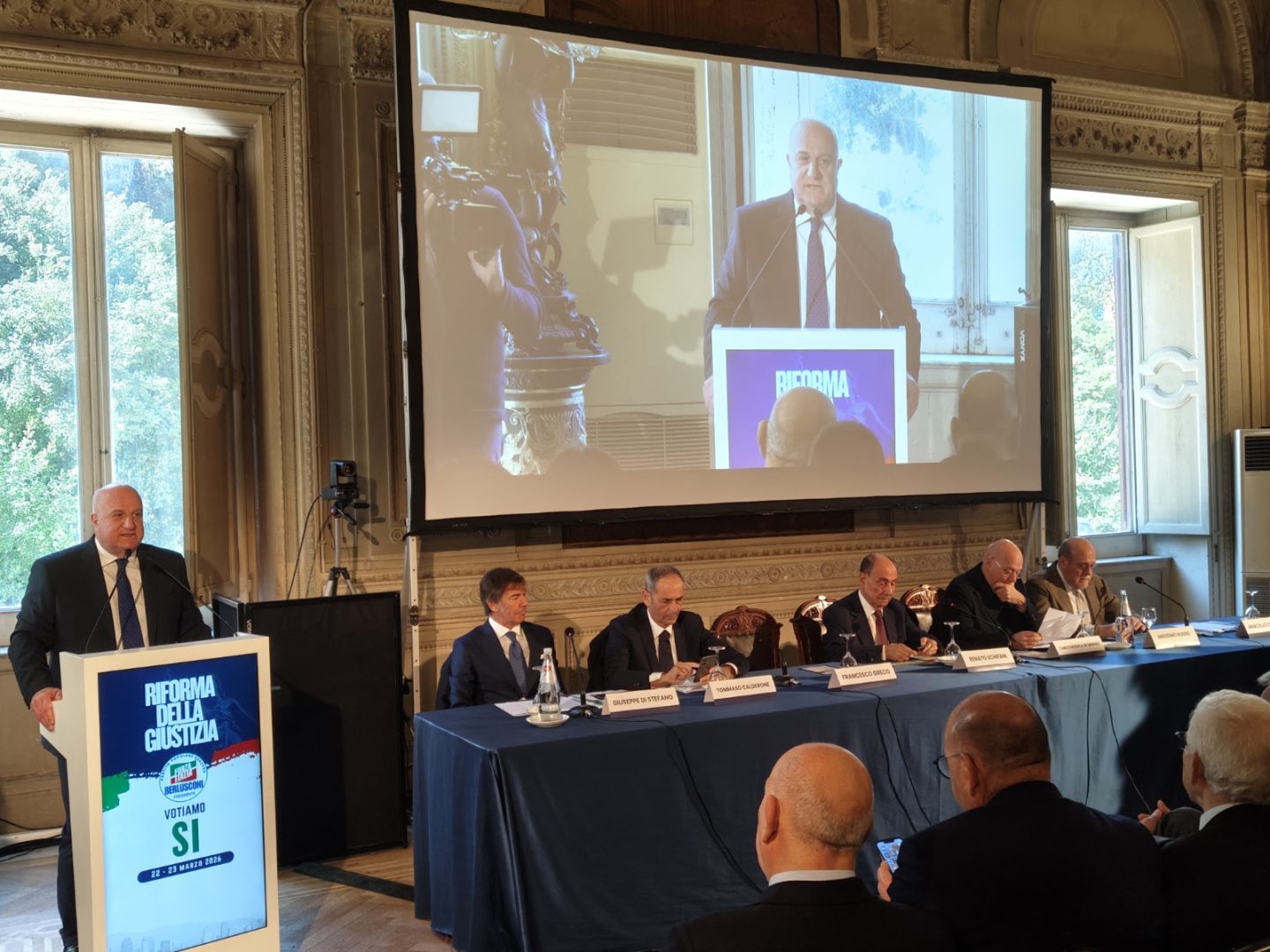 Referendum, a Palermo la manifestazione di Forza Italia “Noi votiamo sì”