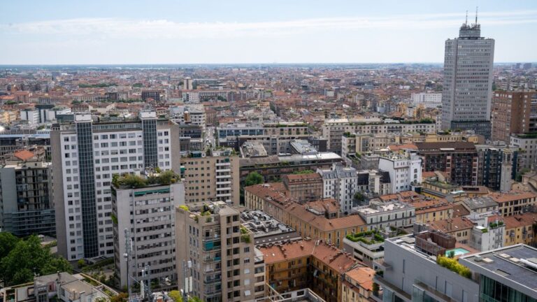 Dossier idealista, da caro energia e inflazione incognite sul mercato immobiliare