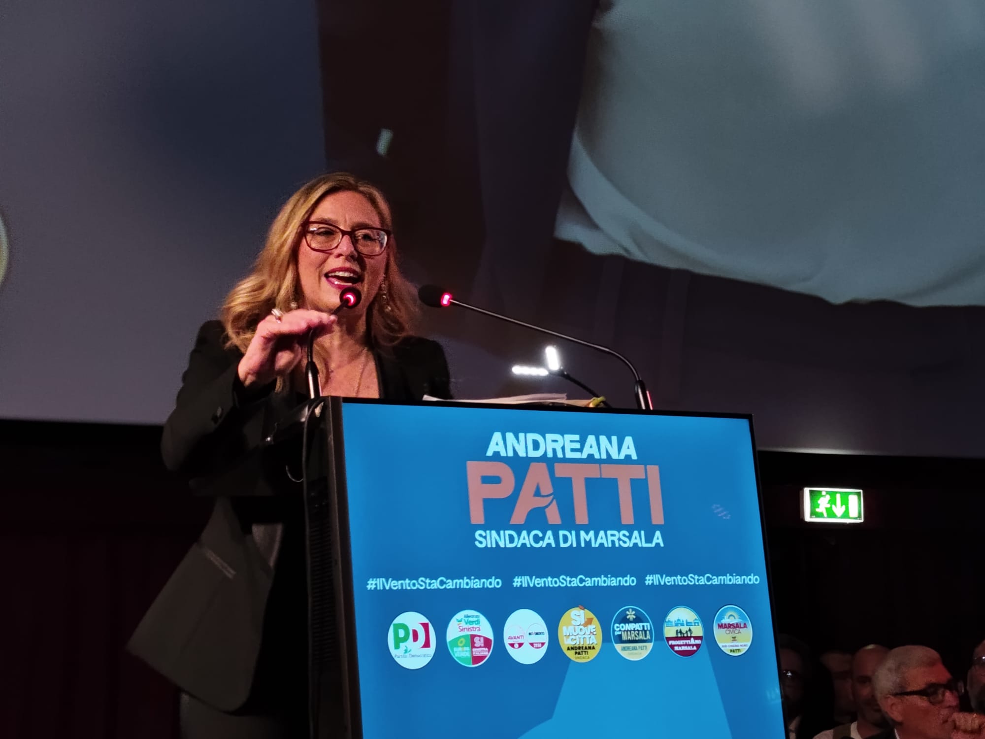 Patti replica a Grillo: “Non ho bisogno di padrini, né di etichette”