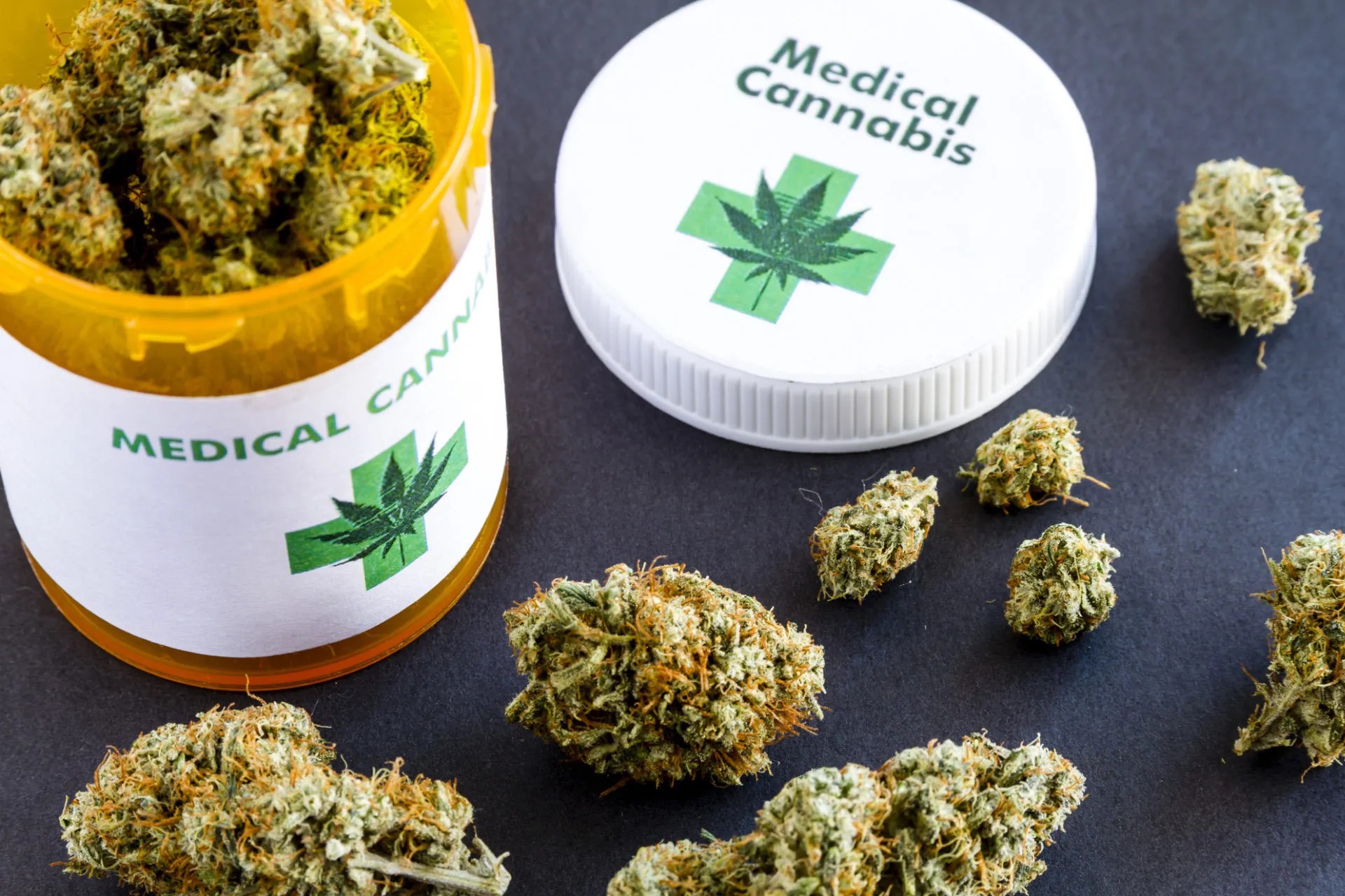 Cannabis terapeutica, i dem: “Schifani dia seguito alle cure rimborsabili”