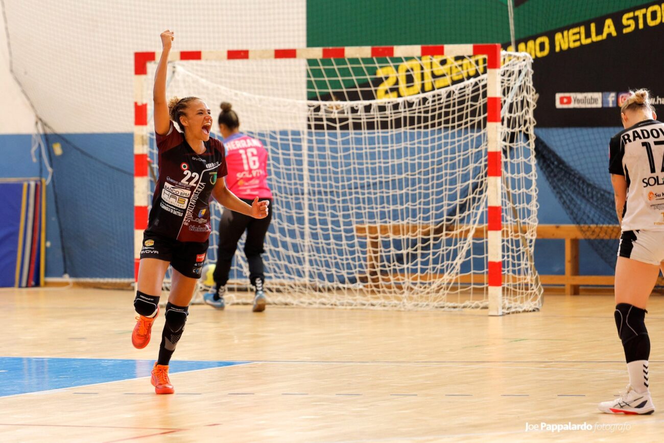 L’Handball Erice vince contro Nuoro e vola in semifinale scudetto