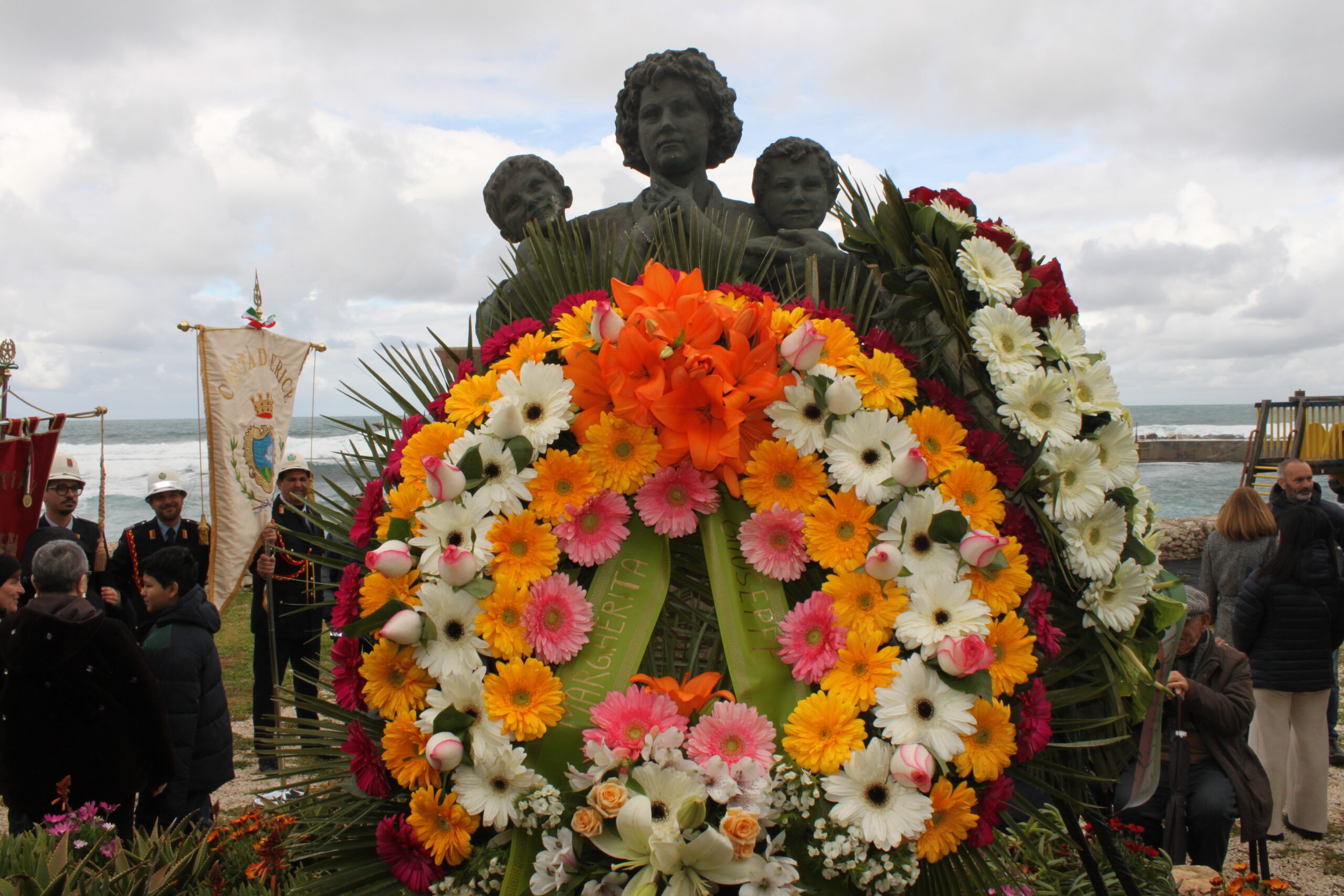 Erice ricorda la Strage di Pizzolungo. La lavanda in memoria di Barbara, Salvatore e Giuseppe