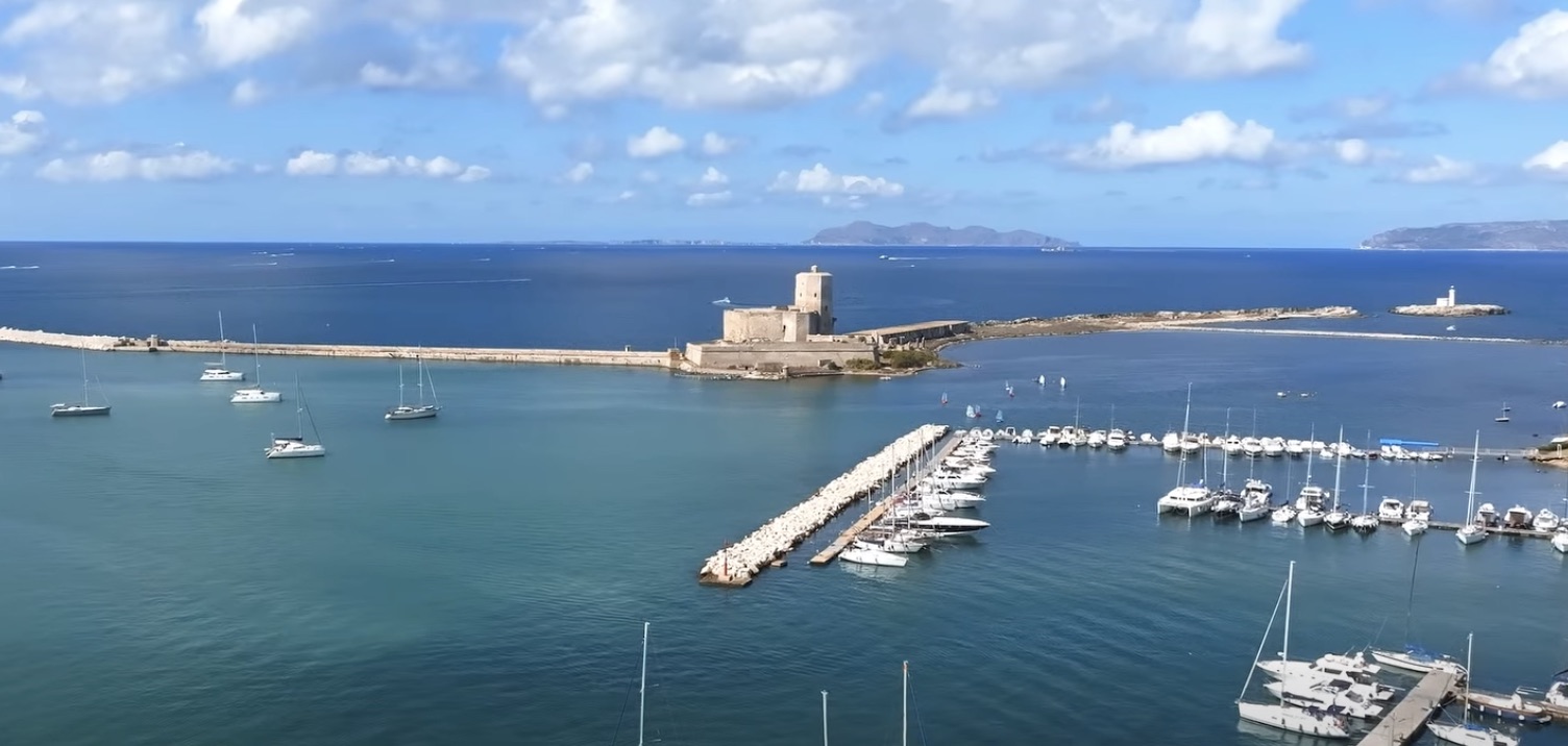 Porto di Trapani tra Saline, Unesco e lavoro. E’ scontro aperto: “A rischio fino a 100 posti”
