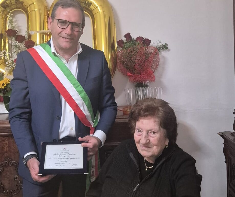 100 anni per Margherita Cruciata, la quinta centenaria del 2026 a Castellammare