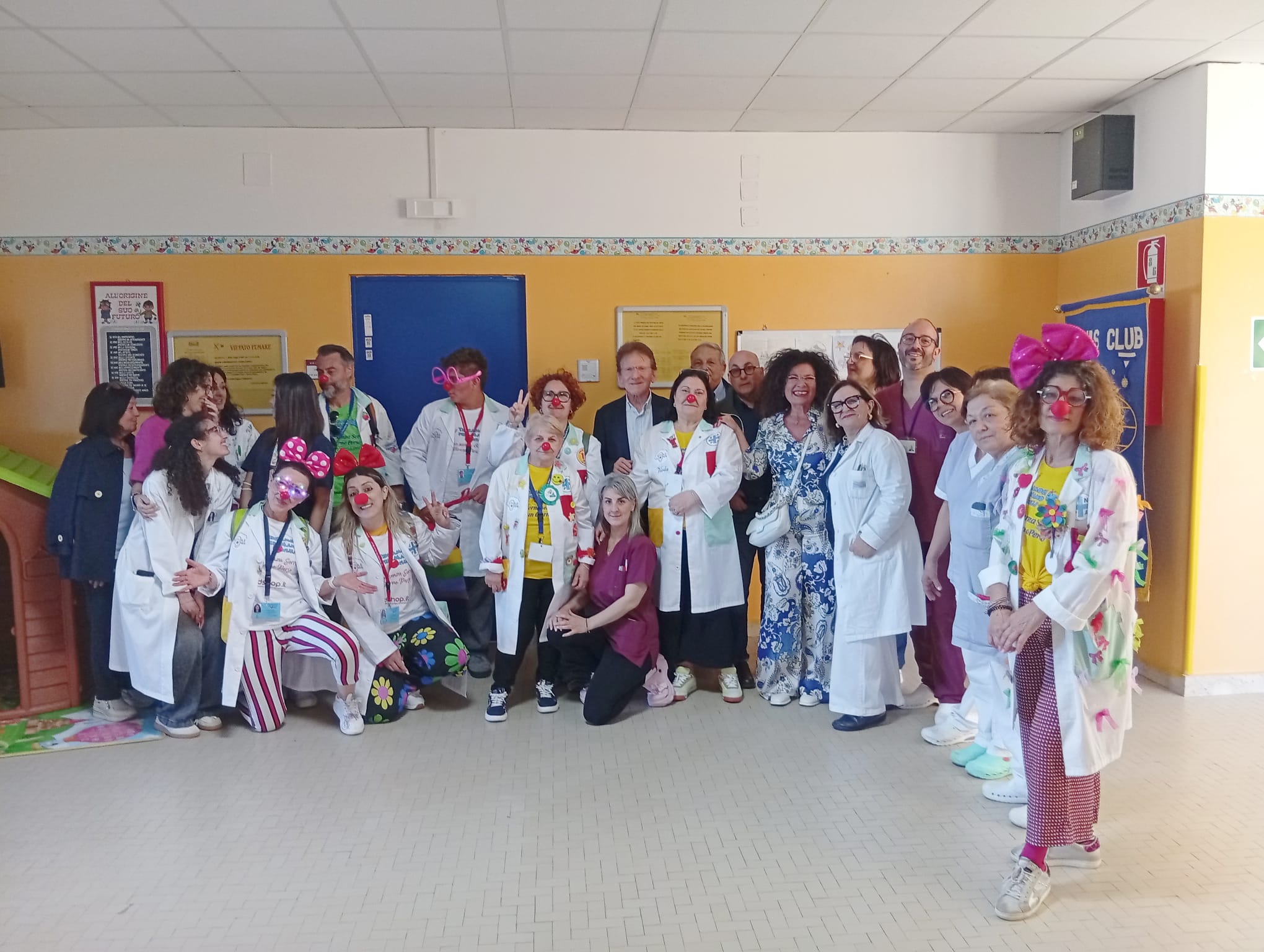 Il Kiwanis Club di Erice ha celebrato la Giornata dell’Infermiere: doni per i piccoli ricoverati al Sant’Antonio Abate