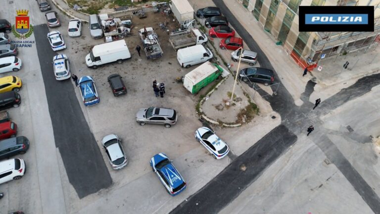 A Trapani e Marsala maxi operazione di Polizia: rete illecita di gestione rifiuti, due indagati. VIDEO
