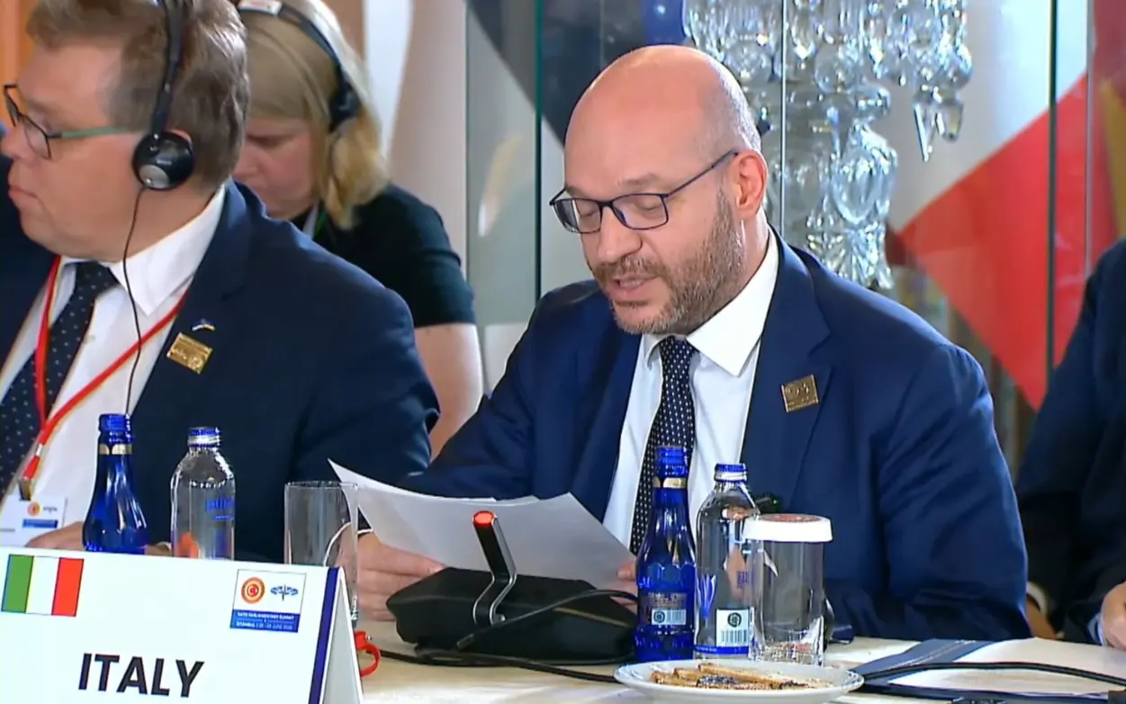 Fontana “La Nato forte se unita e previene le crisi”