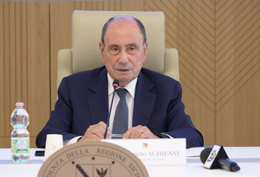 Schifani “Lavoriamo per dare nuove opportunità ai giovani, il loro futuro può essere costruito in Sicilia”