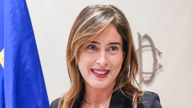 Ad Alcamo Maria Elena Boschi con CNA per parlare di impresa e burocrazia