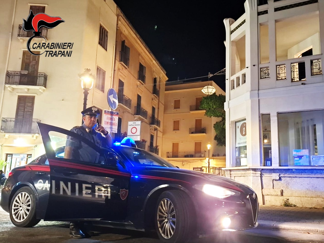 Movida trapanese tra droga e alcol alla guida, operazione dei Carabinieri