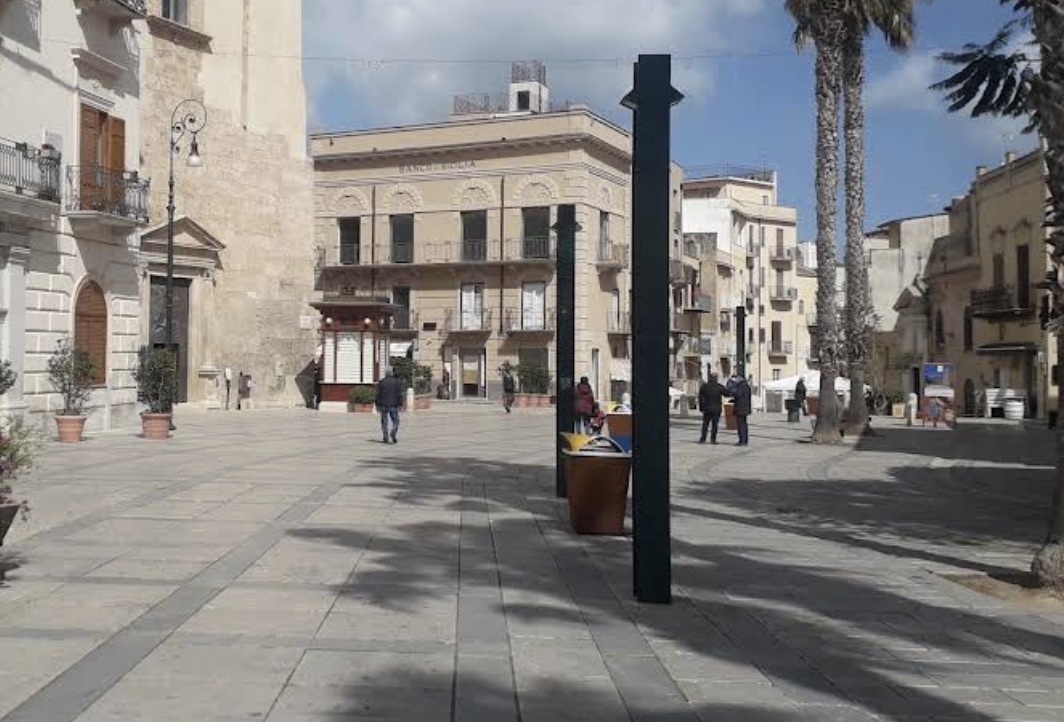 Fermato spaccio in pieno centro ad Alcamo, arrestato uno straniero