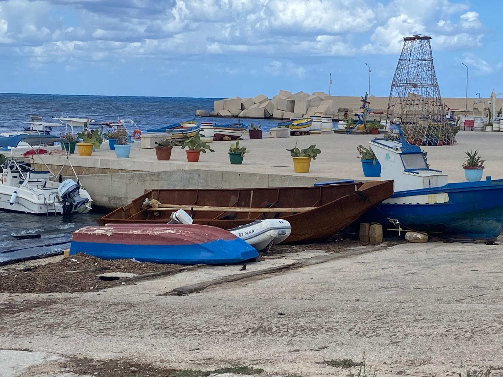 Porto di Bonagia, scontro tra il sindaco e l’opposizione sul futuro dell’opera