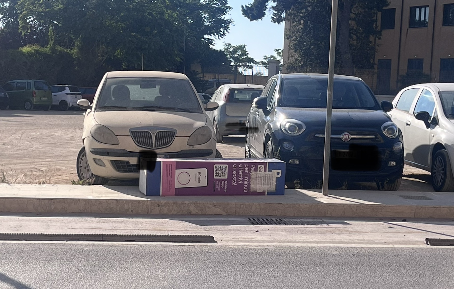 Marsala: cosa succede nei parcheggi a pagamento del Parco Lilibeo in viale Isonzo?