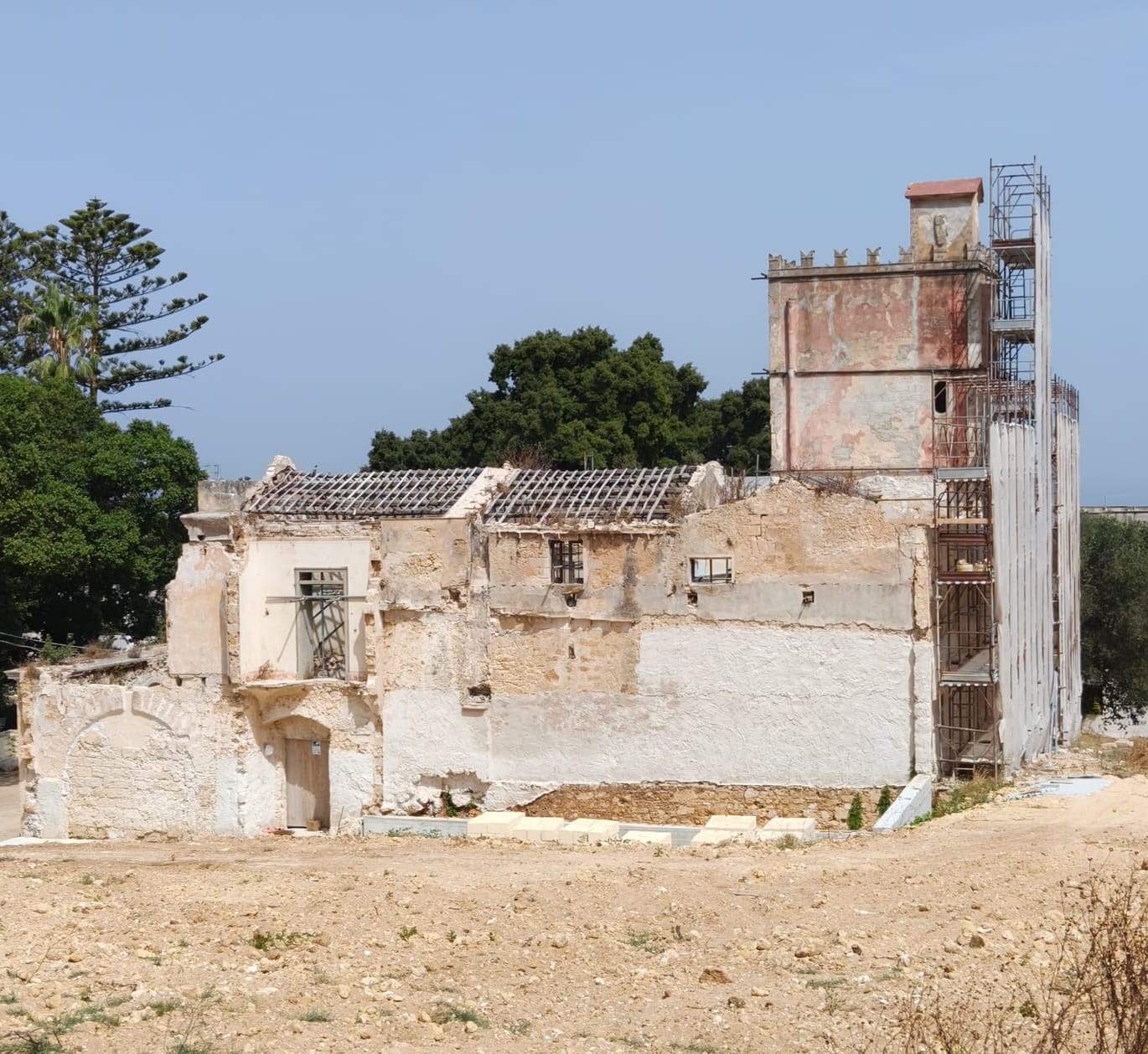 Villa Coppola, sopralluogo a Valderice: “I lavori da 5 milioni procedono”