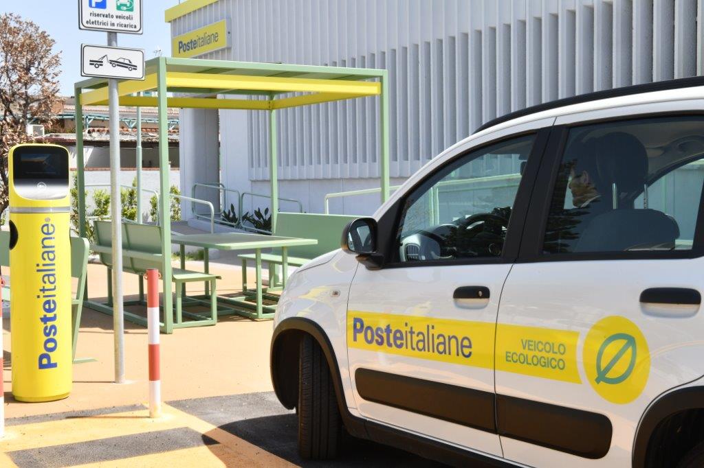 Veicoli Poste Italiane, in Provincia di Trapani arrivano 15 colonnine di ricarica