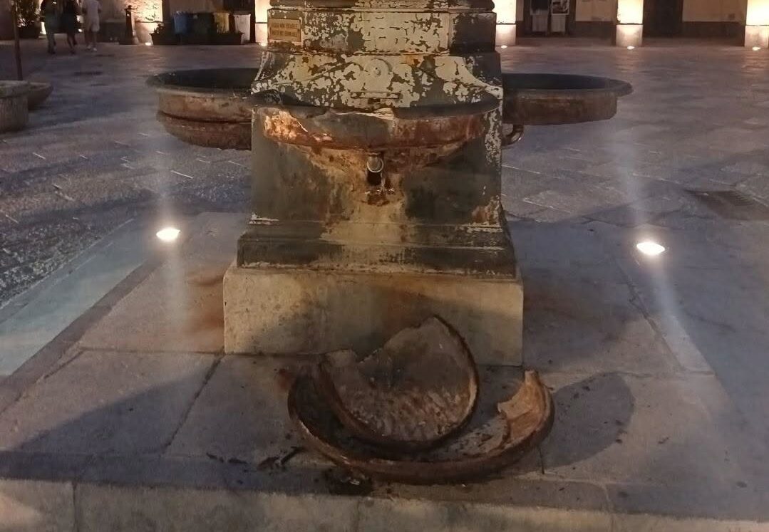 Trapani: la Venere crolla alla vigilia della rinascita: il tempo presenta il conto