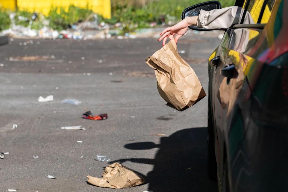 Rifiuti, multe fino a 18mila euro e sequestri anche nei comuni trapanesi
