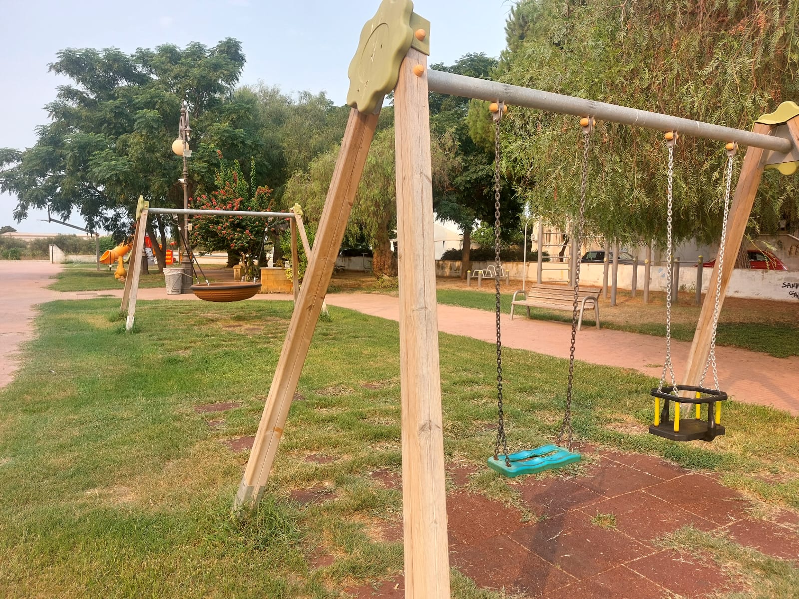 A Petrosino si puliscono le scuole e il verde pubblico in vista del nuovo anno scolastico