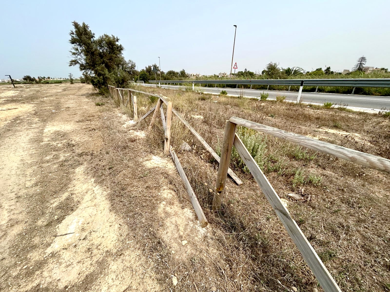 Colmata di Marsala, il movimento Liberi: “Bene la scerbatura, ma ora serve una visione più ampia”