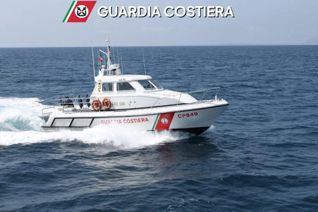 Marsala, la Guardia Costiera salva un sub in difficoltà