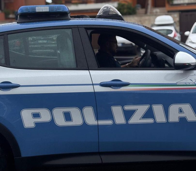 Condannato per tentata rapina si rende irreperibile, arrestato latitante 39enne a Catania
