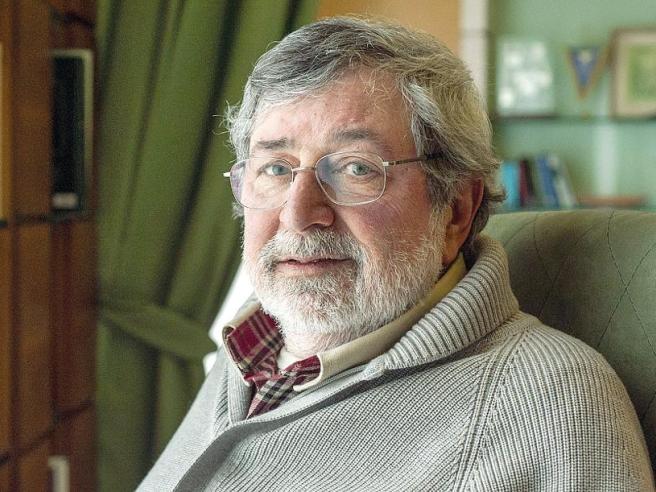 E’ morto il cantautore Francesco Guccini, aveva 86 anni