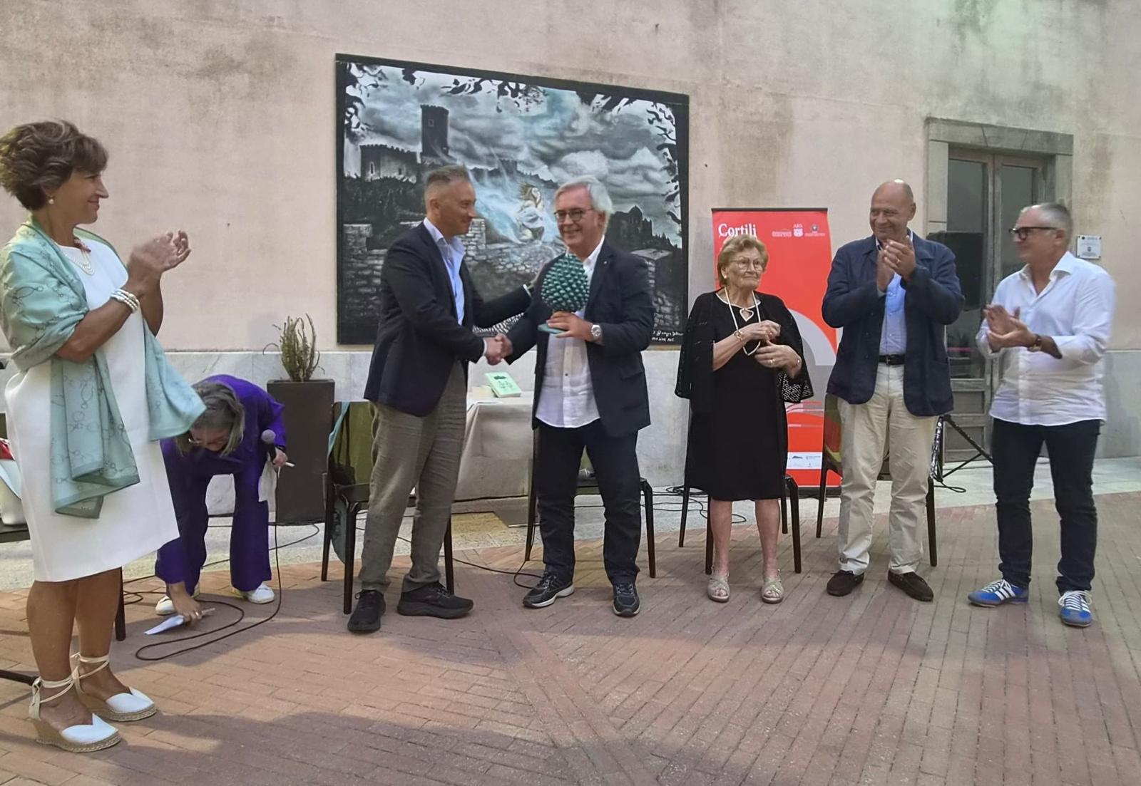 Trapani, conferito a Salvatore Requirez, il premio “Franco Di Marco – Il Medico Scrittore”