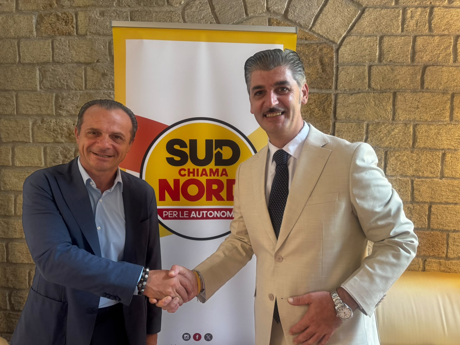 Castellammare: il consigliere Antonio Parisi aderisce a Sud chiama Nord